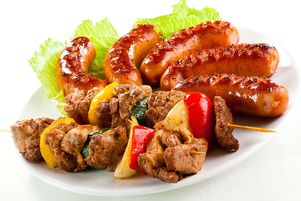 brown sausage on white ceramic plate HD wallpaper